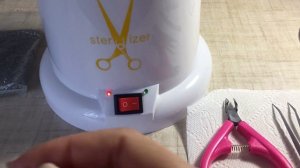 Стерилизатор шариковый. Обработка маникюрных инструментов.