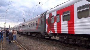 ЭП1-327 с агитпоездом "Армия Победы" (EP1-327)