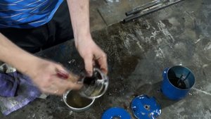 Чистка и разборка масляного фильтра МИНСКА М-105 М-106