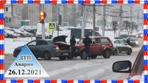 ЛУЧШИЕ ДТП,ДРАКИ и АВАРИИ 28.01.2022 с видеорегистраторов №93. Баба за рулем" #ДТП #аварии