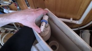 Бачок унитаза не набирает воду