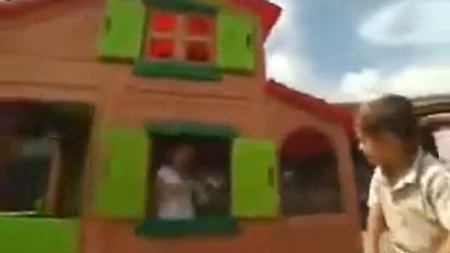 Детский игровой домик Smoby 320021 Двухэтажный коттедж смотреть онлайн