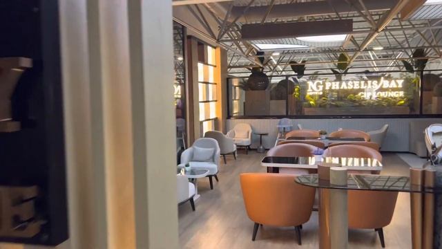 CIP LOUNGE в аэропорту Анталии. Турция Анталия аэропорт бизнес зал для ожидания своего рейса обзор