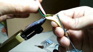 Мушка для летнего голавля