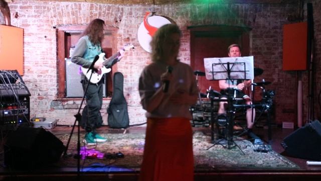 Grenade смотреть онлайн