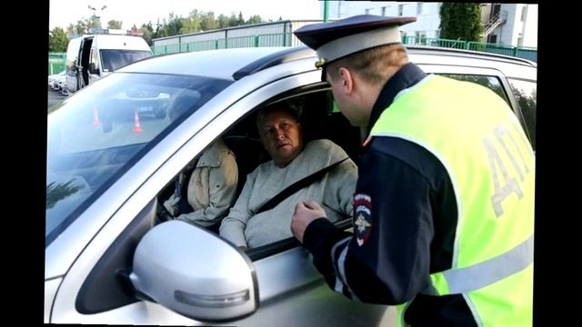 ЛИЦО У ТЕБЯ КРАСНОЕ - ВЫПИВАЛ ВЧЕРА? смотреть онлайн