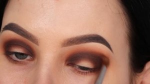 Classic Black Smokey Eyes Tutorial