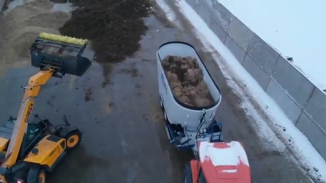 Кормосмеситель Пента КПВ 2