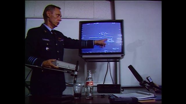 Unsolved Mysteries with Dennis Farina - Season 2, Episode 9 смотреть онлайн