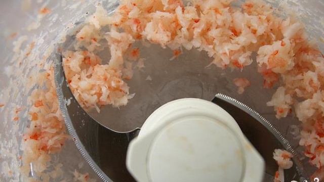 Равиоли с креветками и рикоттой