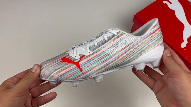 PUMA Ultra 2.2 FG/AG Spectra - PUMA White/Red Blast смотреть онлайн