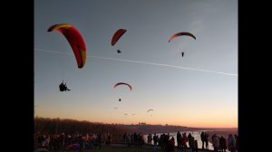 Полеты на тандемном параплане в парке Швейцария с командой "Траектория полета", г. Нижний Новгород