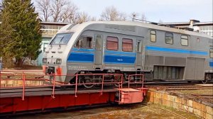 Автомотриса АС-01 на поворотном круге.