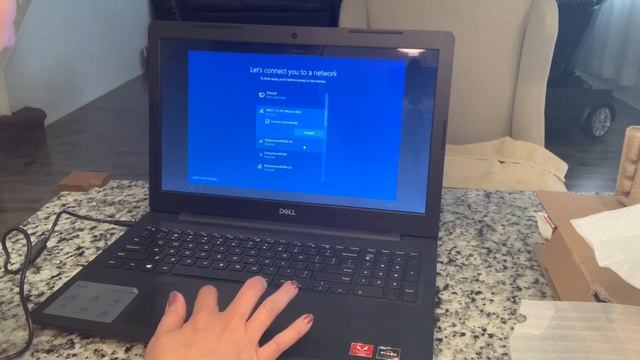 Dell - Inspiron 15.6 Touch-Screen Laptop Intel Core i3 - 8GB Memory-1TB HDD+128GB SSD Unboxing смотреть онлайн