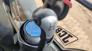 как натянуть ручник на JCB 3X