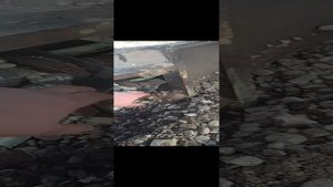 Работа эксковатора без двух ходовых гидро моторов