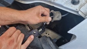 Renault Duster демонтаж бампера і фар