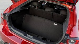 MAZDA 3 багажник