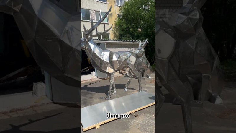 Полигональный олень и заяц из металла больших размеров #скульптура #артобъект