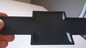 Chevrolet captiva передняя эмблема.