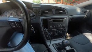Volvo S60 - Hu 650 aux input, Bluetooth, USB, SD Card