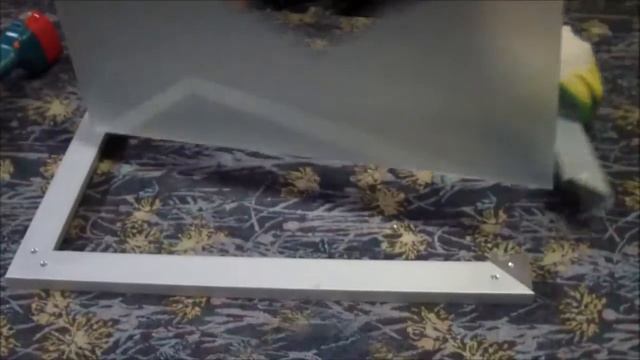 сборка фасада из рамочного алюминиевого профиля