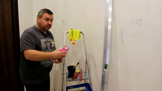 Клеим обои. С чего начать? Часть 1 смотреть онлайн