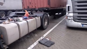 Юра ушатал DAF диагностика почему масло в тосоле на Даф XF полезное видео