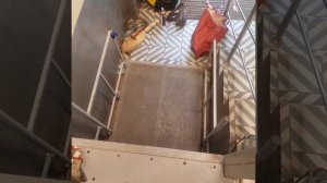 Ремонт подъемника для инвалидов.