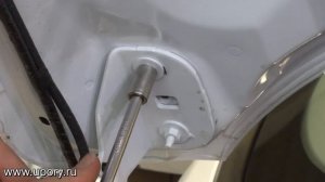 Установка амортизаторов (упоров) капота для Ford Kuga 2 (арт. KU-FD-KG02-00) от upory.ru