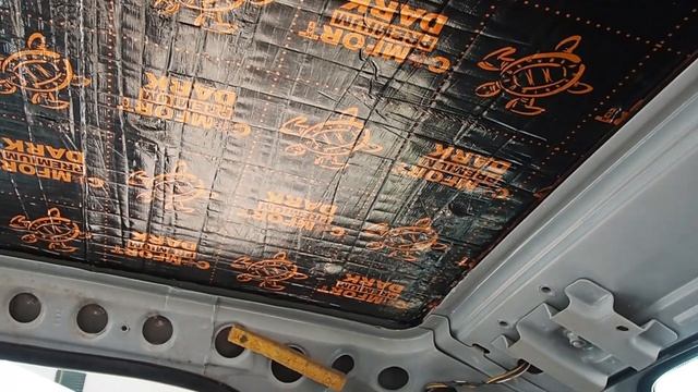 Подготовка к АВТОЗВУКУ. Шумоизоляция крыши своими руками.Черный потолок в ПРИОРУ!ЗВЕЗДНОЕ НЕБО.