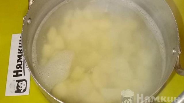 Галушки с картофелем и жареным луком