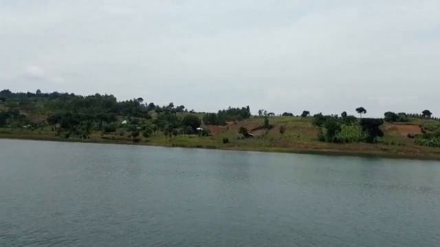 A Goma-Bukavu Trip By Boat / Un Voyage Goma-Bukavu En Bateau смотреть онлайн