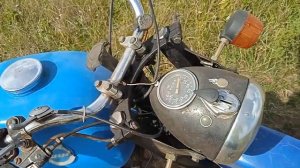 ИЖ Планета 3 синего цвета