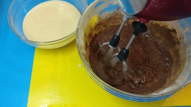 Пирог на кефире Зебра к чаю. Быстрый и простой рецепт манника. Домашняя выпечка. Вкус жизни с Таней