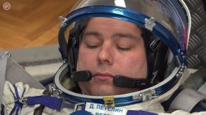 Космонавты на Байконуре примерили корабль перед полетом к МКС