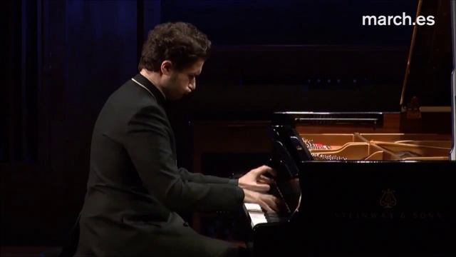 Eduardo Fernandez - E. T. A. Hoffmann Sonata WO 40 смотреть онлайн