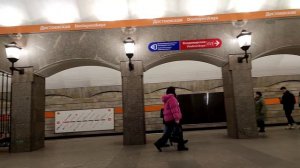 Сбой движения поездов на Правобережной линии Петербургского метрополитена. (Линия 4).