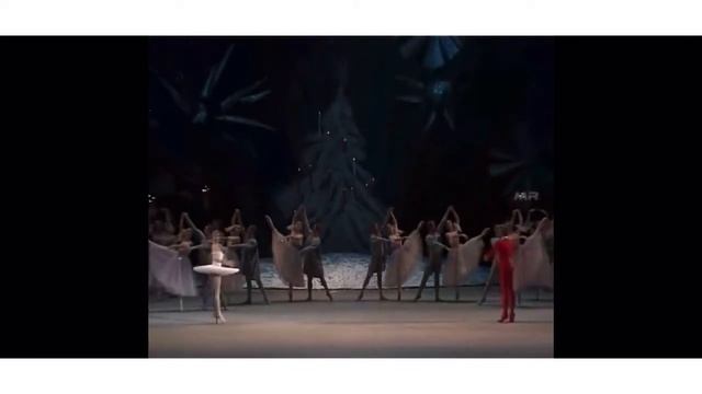 «Щелкунчик». Студия классического танца «Grand» смотреть онлайн