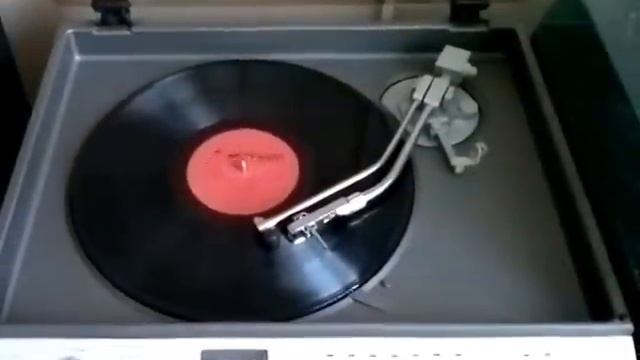 Электропроигрыватель "ESTONIA-010-стерео" смотреть онлайн