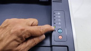 Como fazer o reset de dados/rede na impressora HP LaserJet P2015dn - relatório de resumo de rede.