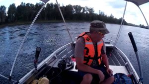 квинтрекс - Биминитоп - дождь на Енисее наш сайт tentnalodku.ru #boatcover