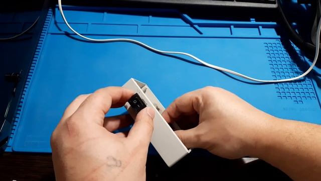 Сможет ли подросток спаять Power Bank ? | Паяем вместе с сыном. смотреть онлайн