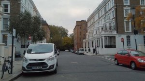 KENSINGTON London Walk ? Kynance Mews Red Ivy Leaves on a Grey Autumn Day