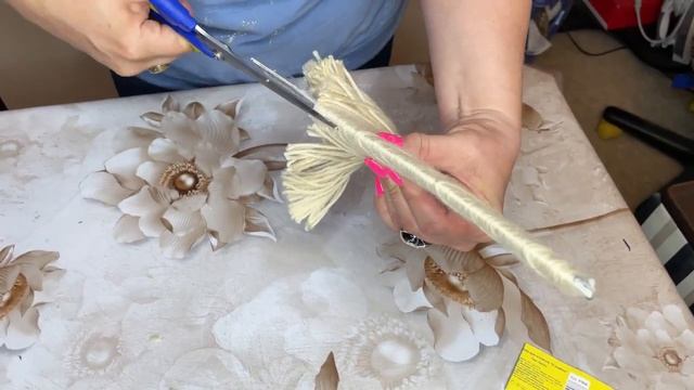 ПОТРЯСАЮЩАЯ ИДЕЯ для дома из пряжи. Беру пряжу и делаю ЧУДО. смотреть онлайн