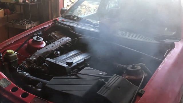 Ford Sierra 2.0i DOHC first start after engine swap смотреть онлайн