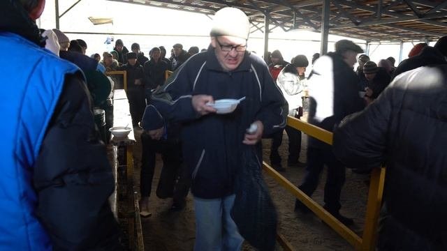 Кормление бездомных в г. Чебоксары