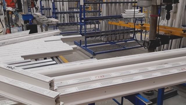 ШОКИРУЮЩАЯ ПРАВДА ОТ УКРАИНЦА ОБ УЖАСАХ РАБОТЫ В ПОЛЬШЕ ВО ВРЕМЯ ПАНДЕМИИ! Польша 2020! смотреть онлайн