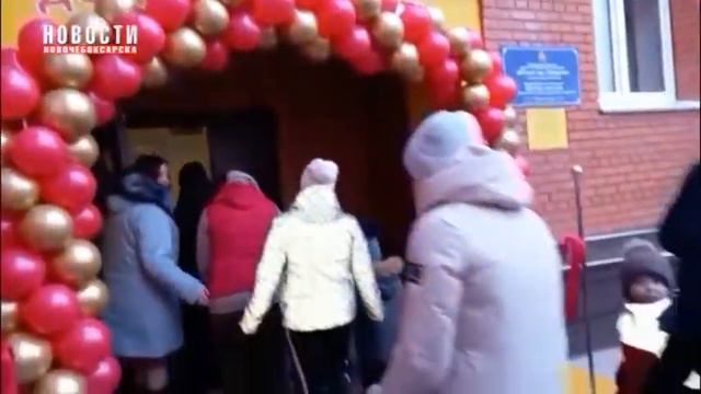 В Козловке открыли 2 этажный детский сад на 160 дошколят смотреть онлайн