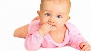 ПУПОЧНАЯ ГРЫЖА У НОВОРОЖДЕННОГО РЕБЕНКА | Как выглядит пупочная грыжа и что с ней делать